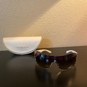 VERSACE MOD SUNGLASSES